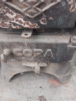 Stará starožitna litinová kamna - 7