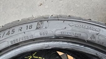 Zimní pneu 225/45/18 Michelin - 7