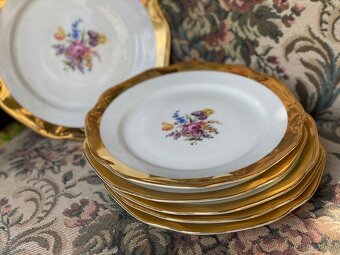 Zdobený porcelán, vše za 800,- - 7