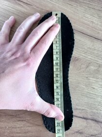 Sprandi obuv černá vel. 33, stélka 21 cm - 7