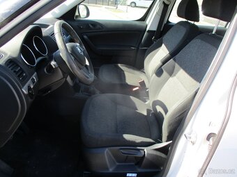 ŠKODA YETI 1,2TSi 77kw Ambiente bez koroze 04/2014 - 7