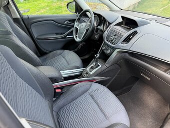 Zafira 2.0CDTi,Cosmo ,121kw, 7míst,Automat,Top,2013 - 7