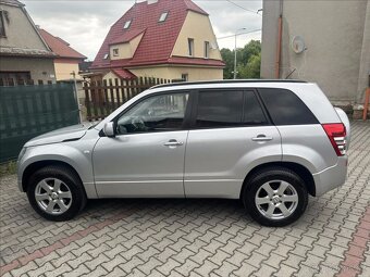 Suzuki Grand Vitara 2.0 103kW 2006 142422km 4x4 bez koroze - 7