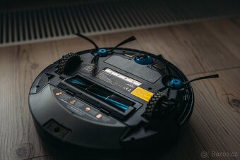 Robotický vysavač ETA Master 2 - 7