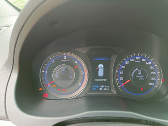 Hyundai i40 1.7CRDi 100kW, manuál, rv.2013, 155tis km - 7