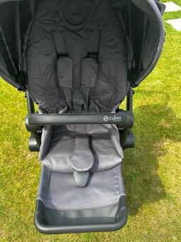 Cybex Priam kočárek Flowers Grey - 7