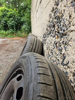 4x plechové disky 15″ s pneu + poklice – Škoda / VW / Seat - 7