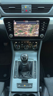 Škoda Superb combi, 2.0TDI,110kw,74000km,2020 - 7