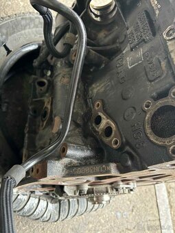 prodám Holý motor 2.0tdi 135kw kod CUN - 7