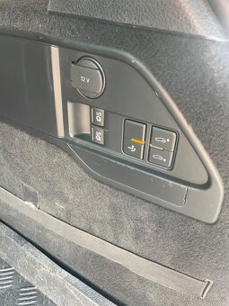 Touareg V6 3.0 TDi 176kw - 7