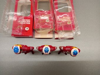 F1 FERRARI FIGURKY MICHAEL SCHUMACHER MINICHAMPS 1:18 - 7