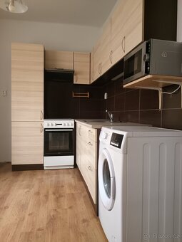 Byt 2+1 (51m2) Kamenická ul. - 7