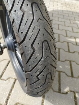 Piaggio Beverly 300 - 7