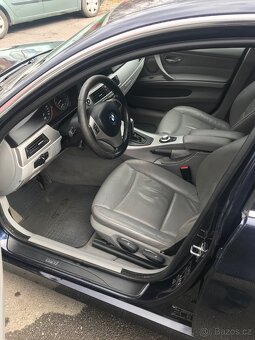 BMW 330i - 7
