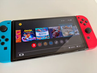 Nintendo Switch OLED (+Pro Controller, +hry, +obal) - 7