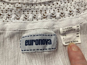 Bílé šaty s madeirovou krajkou (vel. 38) - 7