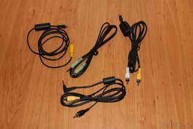 Prodám různé nevyužité audio/video kabely, autokonektory. - 7