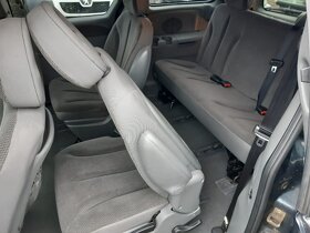 CHRYSLER VOYAGER  2,8 CRD   AT - 7