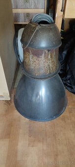 Stará Nádražní Lampa - 7