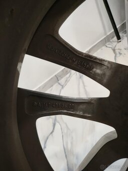 4ks alu disky r22 orig. AMG 5x112 r22 pneu + snimače tlaku - 7