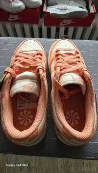 Nike dunk low. 38,5eu - 7