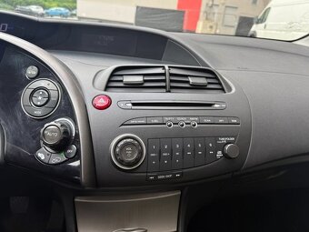 HONDA CIVIC 1.4i-DSi 2008, ALU, KLIMA, ČR, Nová STK 2027 - 7