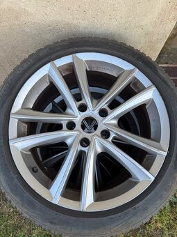 VW Transporter 2,5TDi - 7