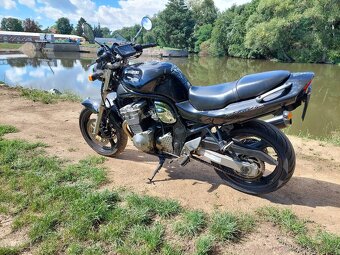 Suzuki bandit GSF600S - 7