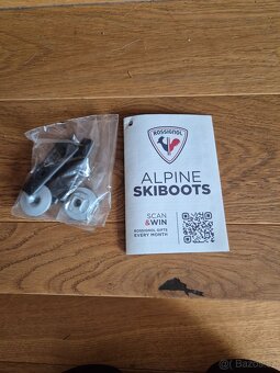 Lyžařské boty Rossignol hero world cup 90 vel.26.5 - 7