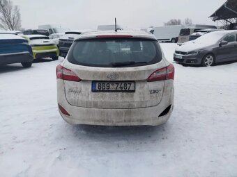 Hyundai i30, Kombi 1.4i 73kW Bourané - 7