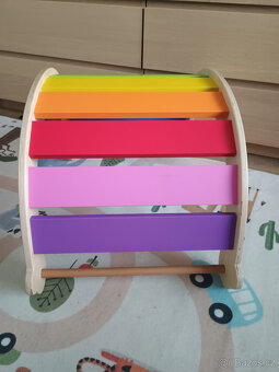 Utukutu houpačka Spectra duhová - 7