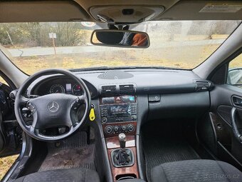 Mercedes Benz C220 CDI,110 kw,r.v.2005,tempomat,digitalni kl - 7