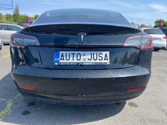 Tesla Model 3 - 7