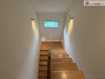 Pronájem řadového domu 5+kk 120 m2 P19 Vinoř garáž sklad zah - 7