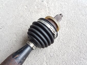 Poloosa pravá 6Q0407272BD Škoda Fabia 1,2 HTP, 1,4 a jiné... - 7