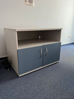 Kancelářský nábytek - 7