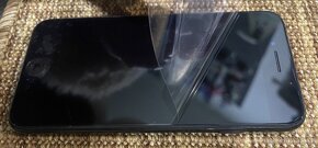 iPhone 7 128GB - 7