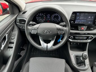 Hyundai i30 1.5i 81 KW - CZ - - 7