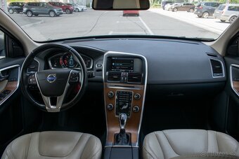 Volvo XC60 D4 2.4L Summum AWD Geartronic - 7