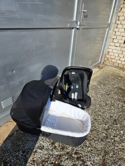 Autosedačka vajíčko + korbička Britax Romer - 7