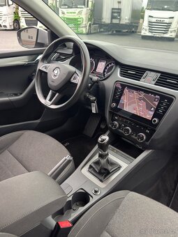 Škoda Octavia 1.6 TDI 85kw Soleil/2019/CarPlay/ACC/ Alu r17 - 7