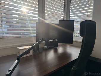 RØDE PodMic USB + Elgato Wave Mic Arm LP - 7