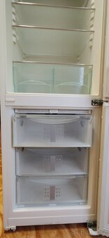 Prodám kombinovanou lednici s mrazákem LIEBHERR CN 4013 - 7