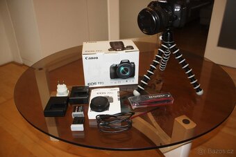 Canon EOS 77D + Sigma 17-70mm - 7