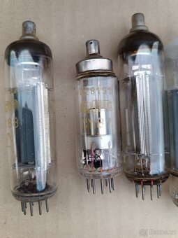 Lampy (elektronky) do staré televize - 7