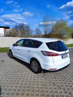 Ford S-Max Titanium 1.5 EcoBoost 121kW/165k. 6.st. manualní - 7
