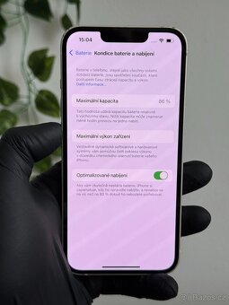 iPhone 13 128GB bílý - 7