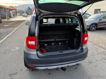►► ŠKODA YETI 2,0 TDI 4x4 -103 kW, PARK. SENZORY, NAVI ◄◄ - 7