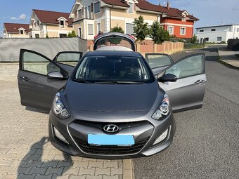 Hyundai i30, 1.6 GDI 99kW, hatchback - 7