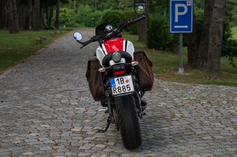 Yamaha XSR 900 - 7